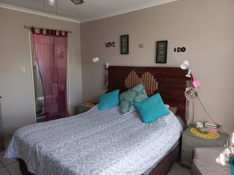 3 Bedroom Property for Sale in Gonubie Eastern Cape